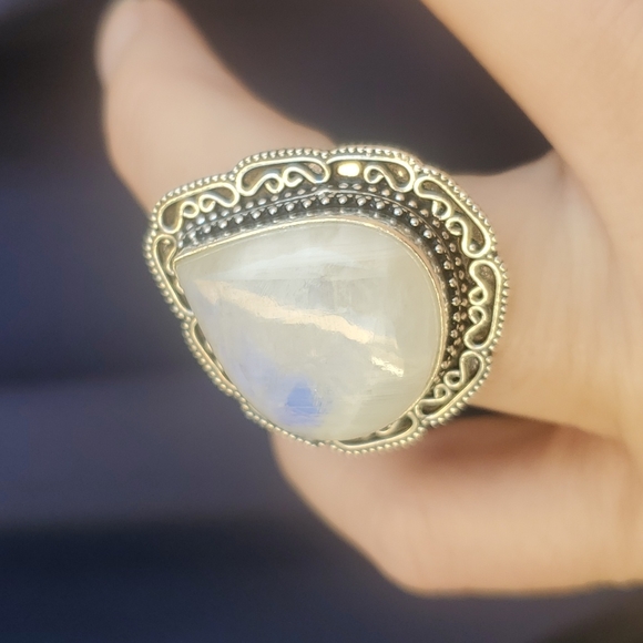 New Rainbow Moonstone 925 Silver Ring. - Picture 5 of 13